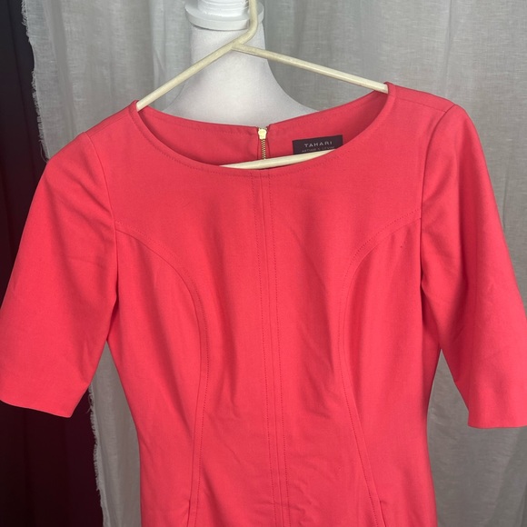 Tahari Vintage Coral back zip STUNNING! - Picture 3 of 7